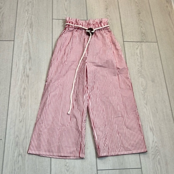 Myra Bag,ADORABLE Red/White Striped Cropped Pants,Elastic-Waist,Nautical,Size S - Picture 6 of 13